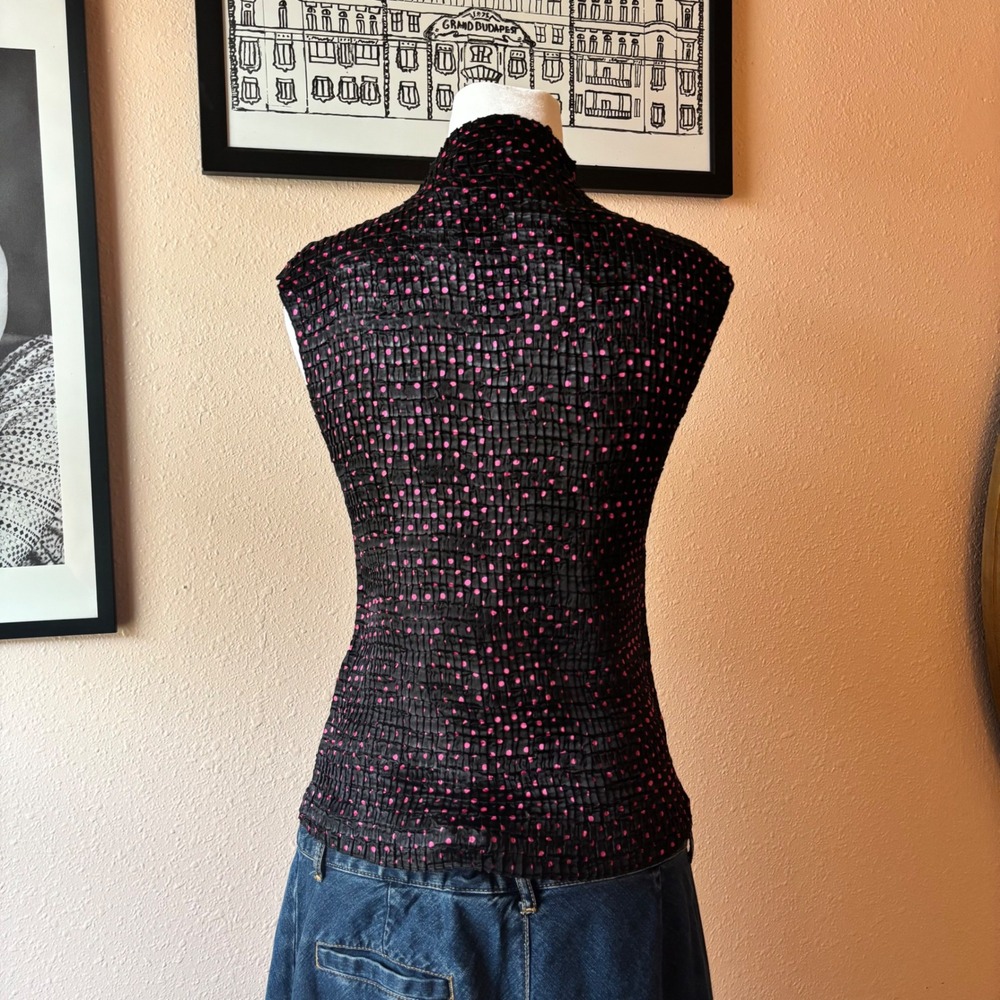 2000s Funky Hot Pink Polka Dot Mock Neck Blouse - Picture 6 of 8